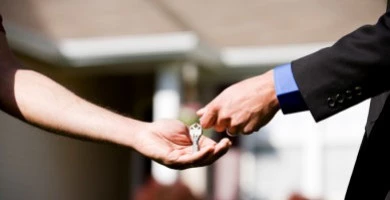 A Chi Spetta Il Paga...